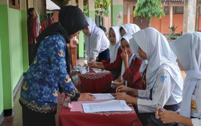 Pemilihan Ketua OSIS 2025/2026 SMP Negeri 1 Bantarsari: Ajang Demokrasi Siswa yang Meriah